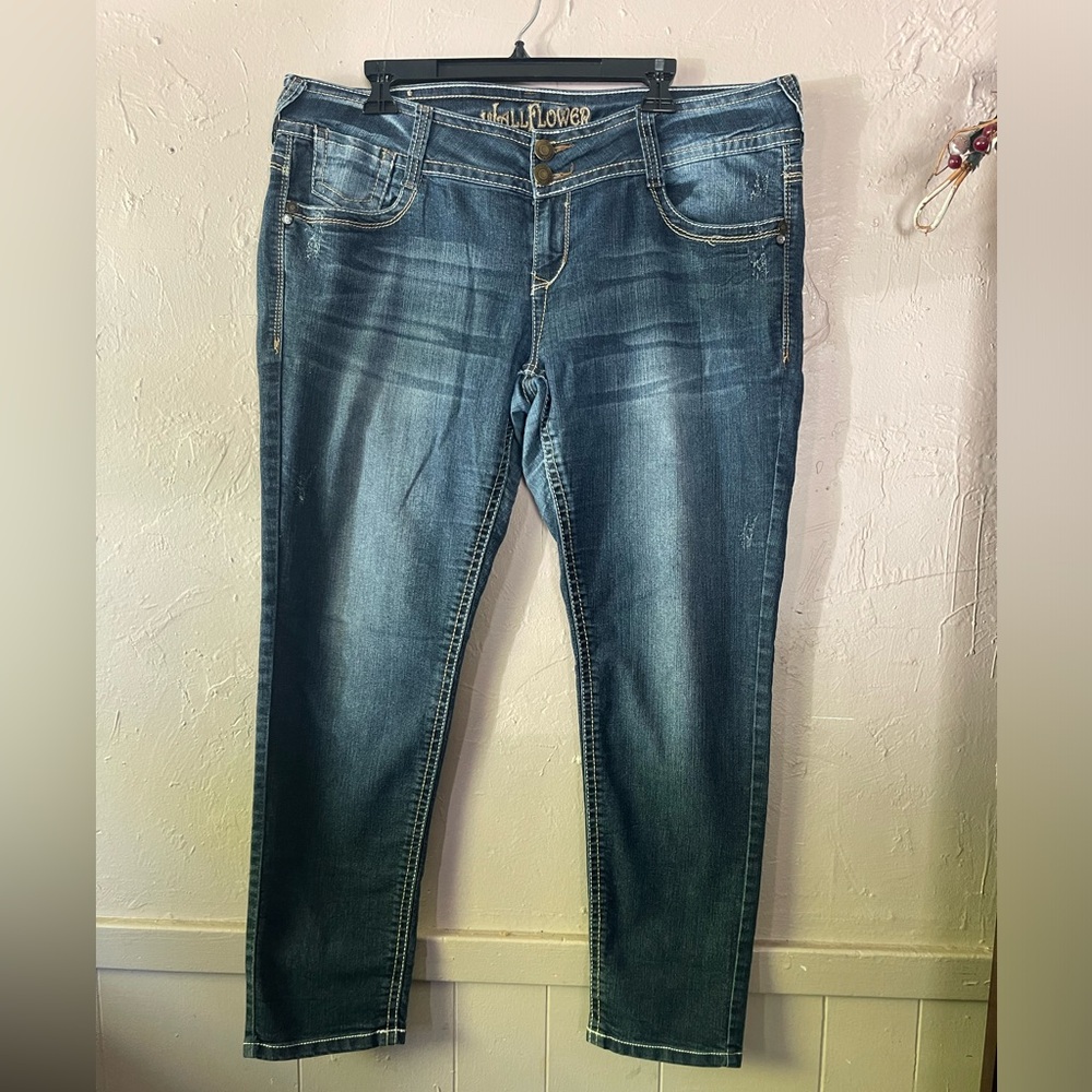 Wallflower skinny jeans